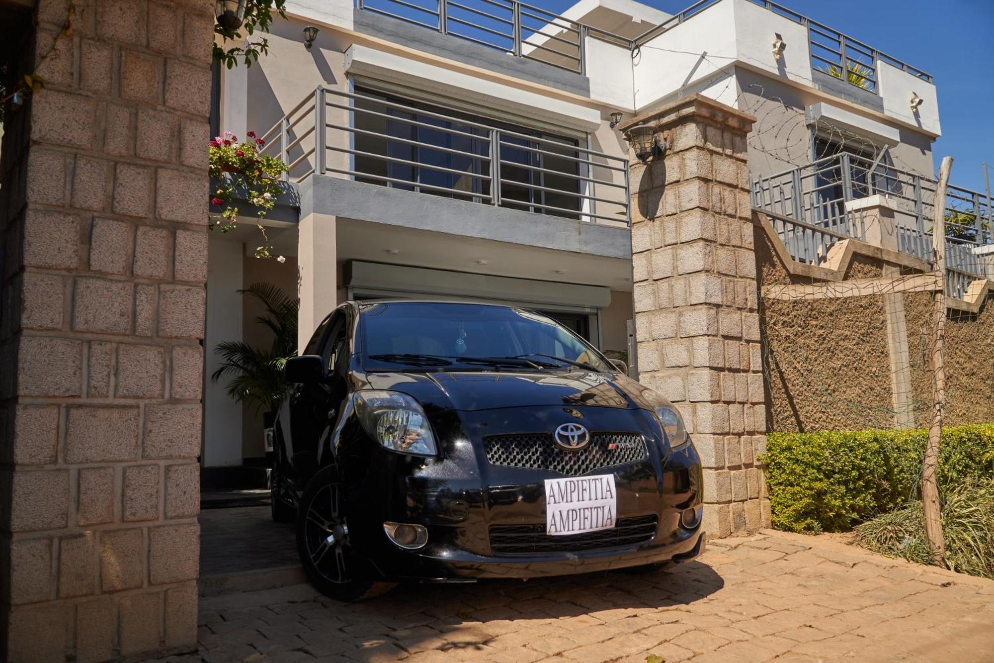 אנטננריבו Ampifitia Guest House מראה חיצוני תמונה